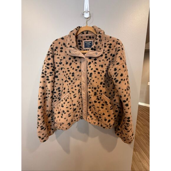 Abercrombie Leopard Fleece Jacket Medium - Picture 6 of 10